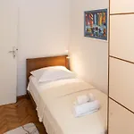 Asti - New Elegant Apartment